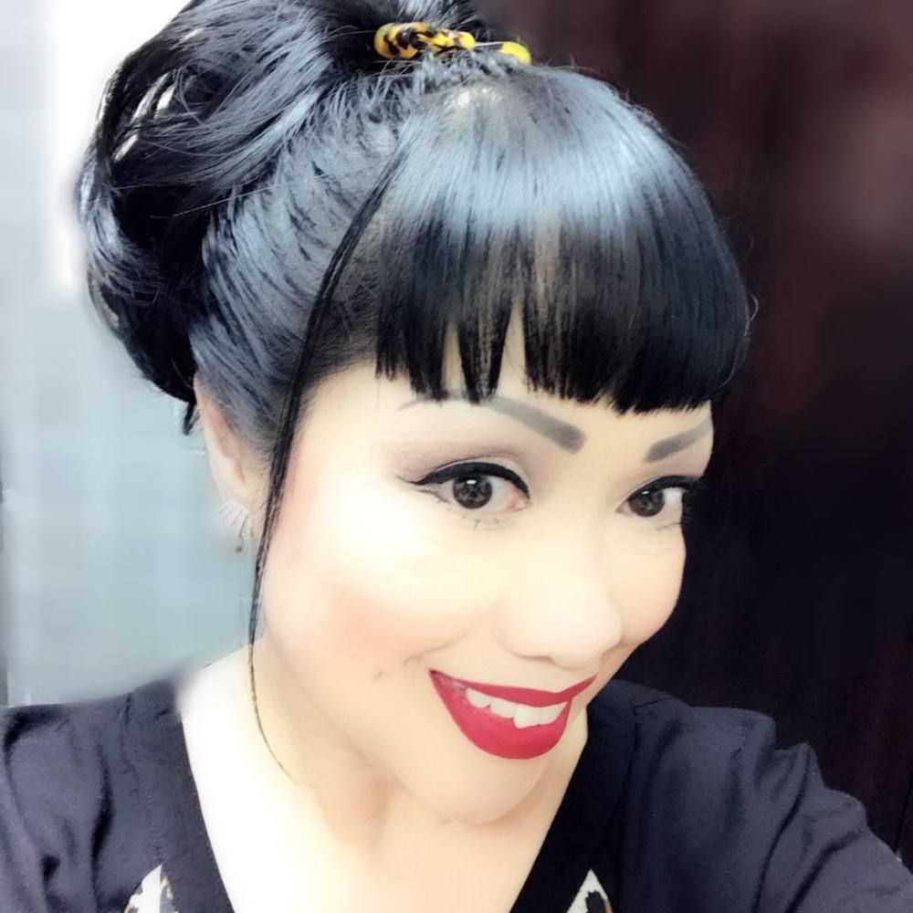 Meet your Posher, Juliet